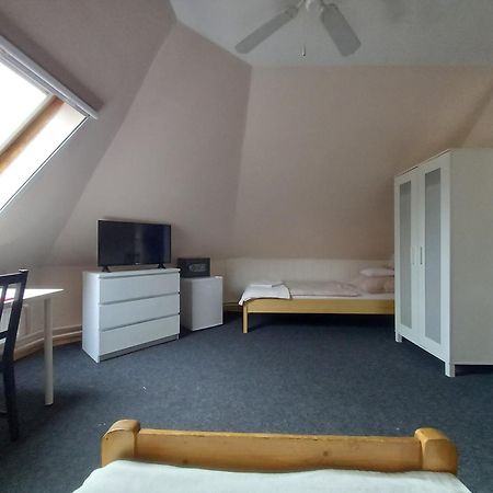 Hotel Sikfokut 诺茨瓦约 客房 照片