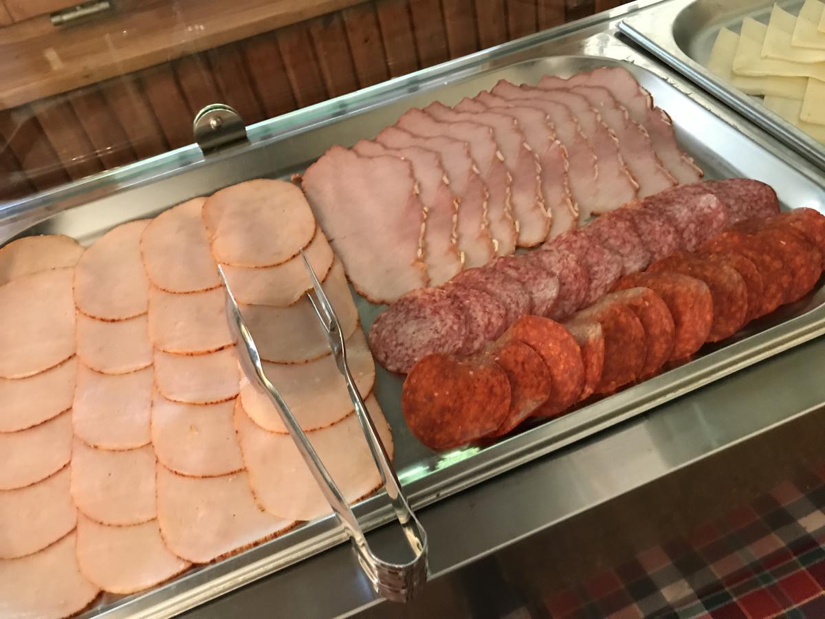 Hotel Sikfokut 诺茨瓦约 外观 照片